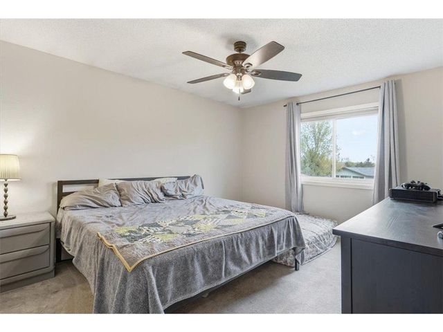 1441 Hallewood Boulevard, New Richmond, WI 54017