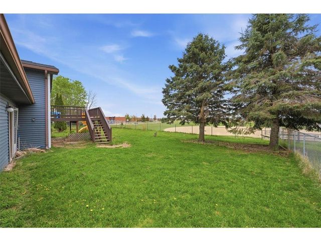 1441 Hallewood Boulevard, New Richmond, WI 54017