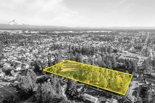 17313 22nd Avenue E, Tacoma, WA 98445