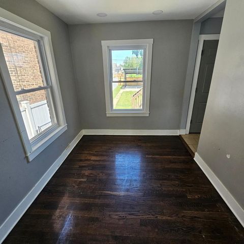 2608 E 92nd Street, Chicago, IL 60617