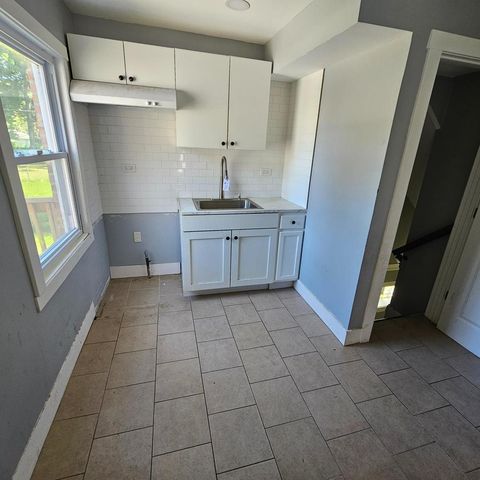 2608 E 92nd Street, Chicago, IL 60617
