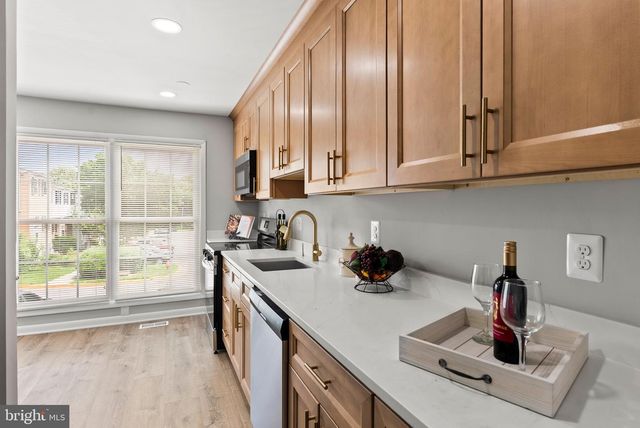 8916 TRIMBLE WAY, Baltimore, MD 21237