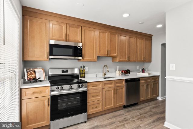8916 TRIMBLE WAY, Baltimore, MD 21237