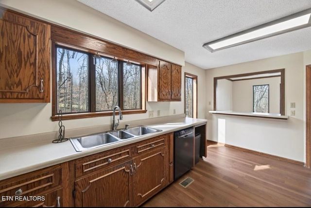 2400 Burgess Falls Rd, Cookeville, TN 38506