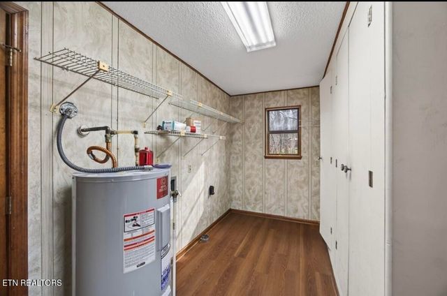 2400 Burgess Falls Rd, Cookeville, TN 38506