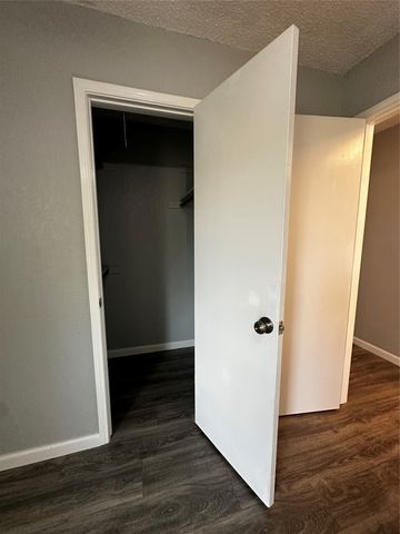 5218 Wild Horse Court, Arlington, TX 76017
