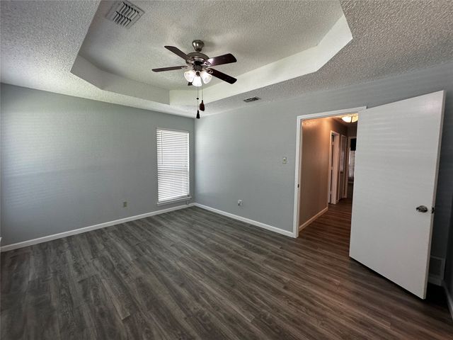 5218 Wild Horse Court, Arlington, TX 76017
