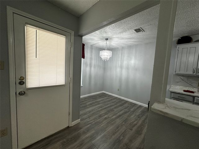 5218 Wild Horse Court, Arlington, TX 76017