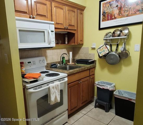 8401 N Atlantic Avenue D1, Cape Canaveral, FL 32920