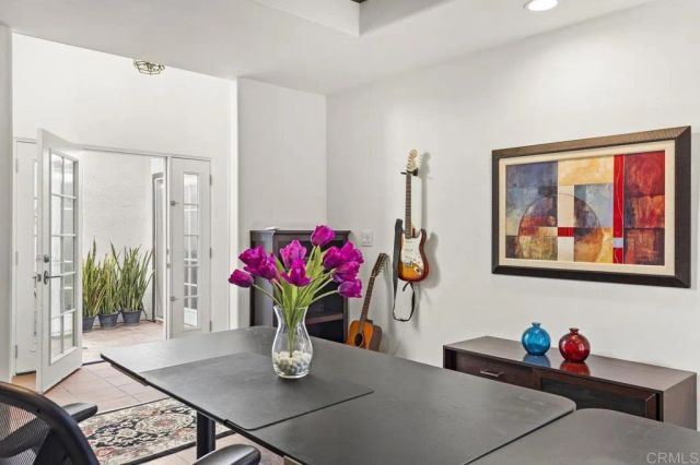 1305 Scenic Dr, Escondido, CA 92029