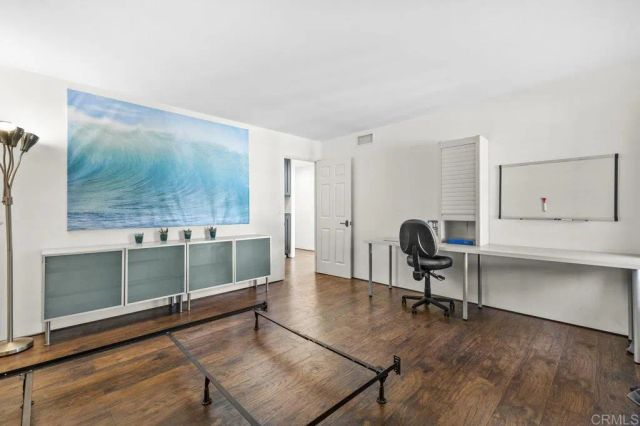 1305 Scenic Dr, Escondido, CA 92029