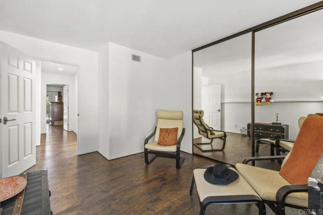 1305 Scenic Dr, Escondido, CA 92029