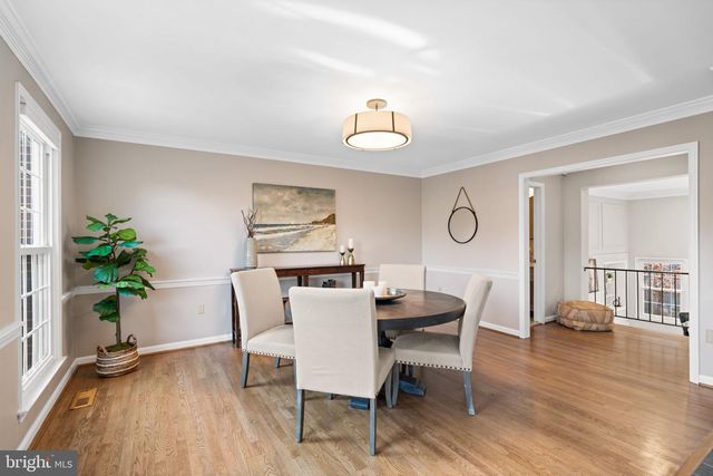 2729 UNICORN LN NW, Washington, DC 20015