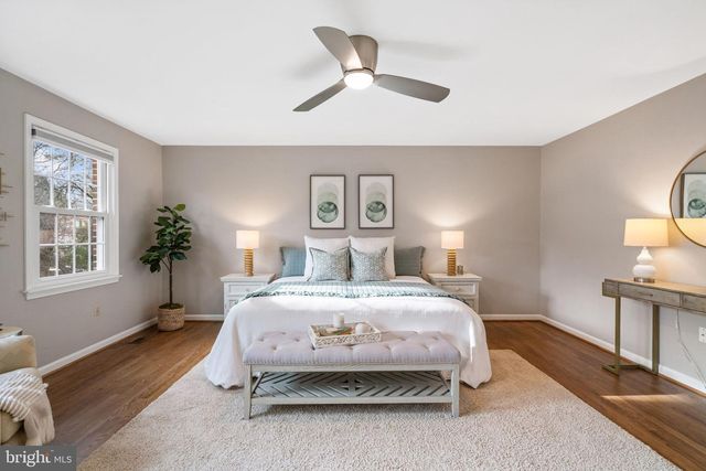 2729 UNICORN LN NW, Washington, DC 20015