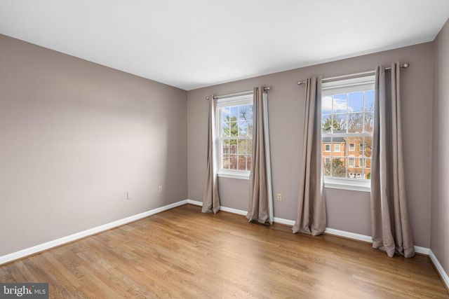 2729 UNICORN LN NW, Washington, DC 20015