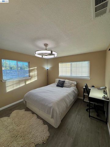 41670 Paseo Padre Pkwy, Fremont, CA 94539