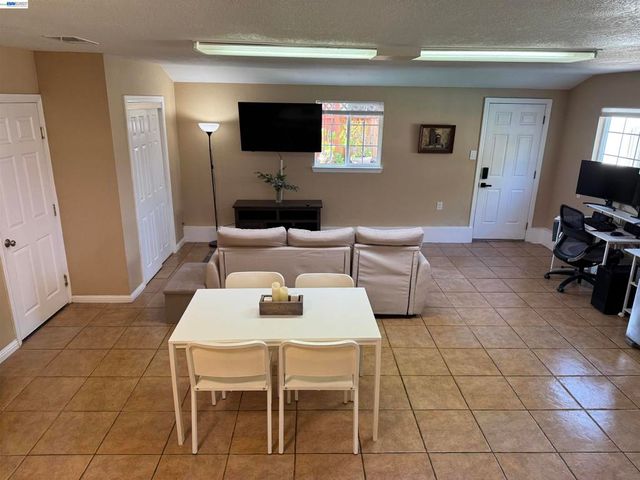 41670 Paseo Padre Pkwy, Fremont, CA 94539