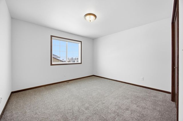 5659 61st Street S, Fargo, ND 58104