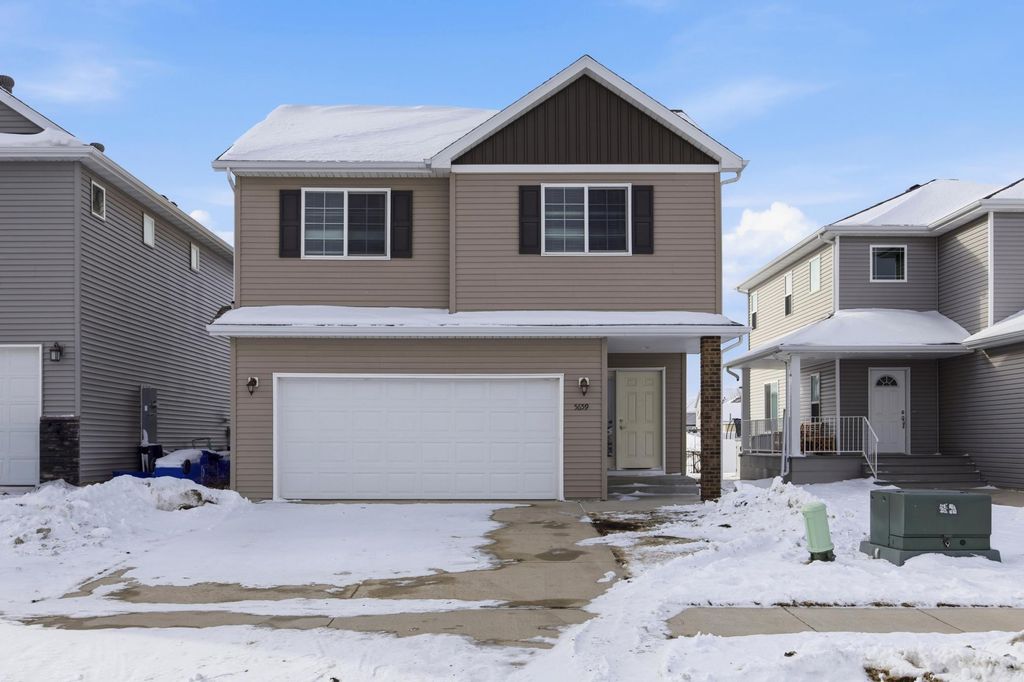 5659 61st Street S, Fargo, ND 58104