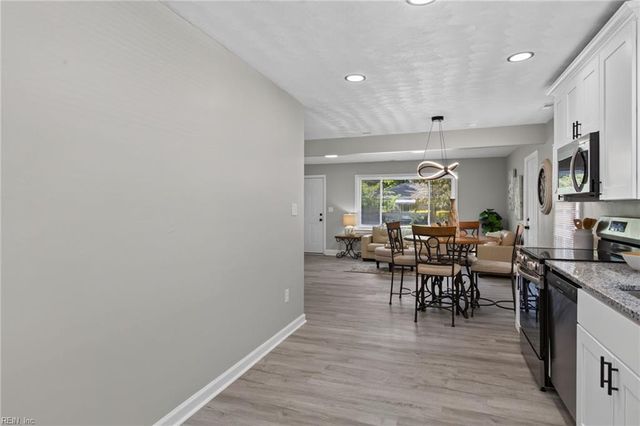 206 Magnolia ST, Suffolk, VA 23434