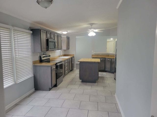 8403 Summers Park Lane, Soddy Daisy, TN 37379