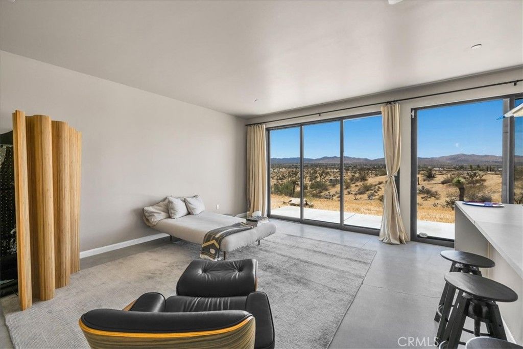 Image 5 of property listing at 6250 Avalon, Yucca Valley, CA 92284