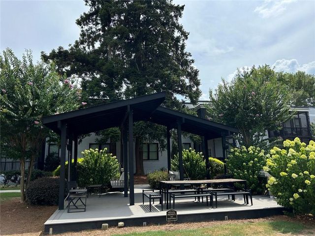 128 Peachtree Memorial Drive NW 4, Atlanta, GA 30309