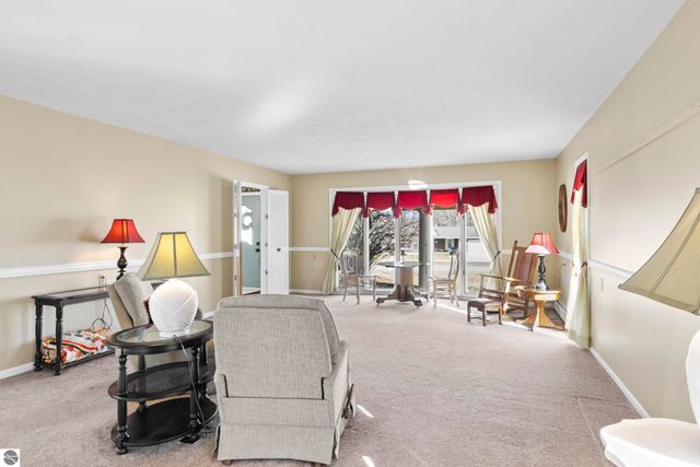 106 Pearl Street, Kingsley, MI 49649