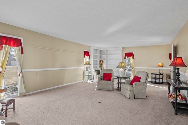 106 Pearl Street, Kingsley, MI 49649