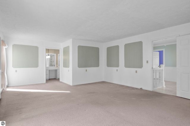 106 Pearl Street, Kingsley, MI 49649