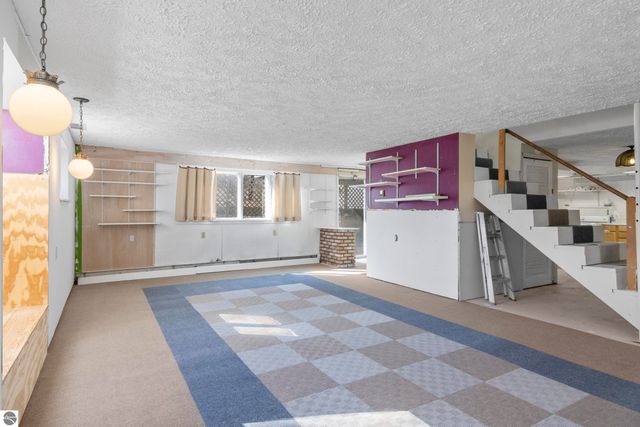 106 Pearl Street, Kingsley, MI 49649