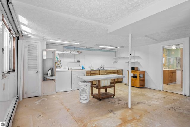 106 Pearl Street, Kingsley, MI 49649