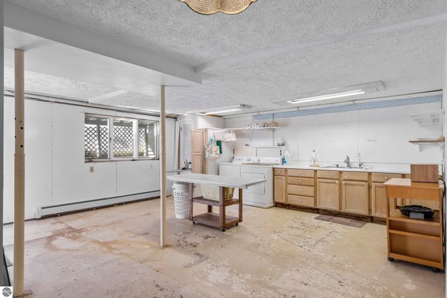 106 Pearl Street, Kingsley, MI 49649