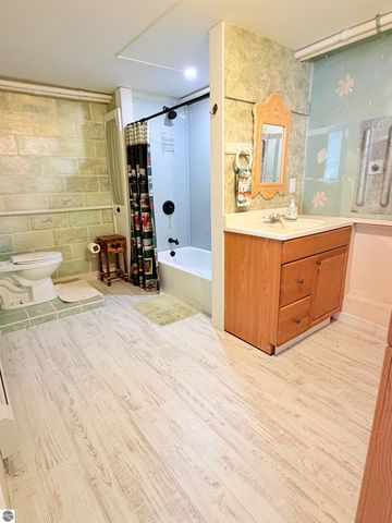 106 Pearl Street, Kingsley, MI 49649