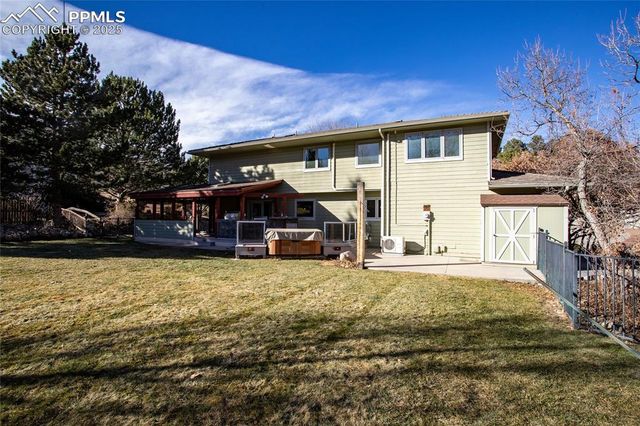 135 Broadmoor Hills Drive, Colorado Springs, CO 80906