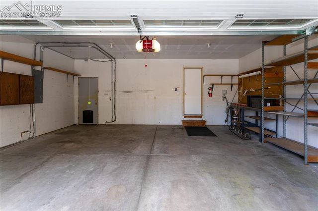 135 Broadmoor Hills Drive, Colorado Springs, CO 80906