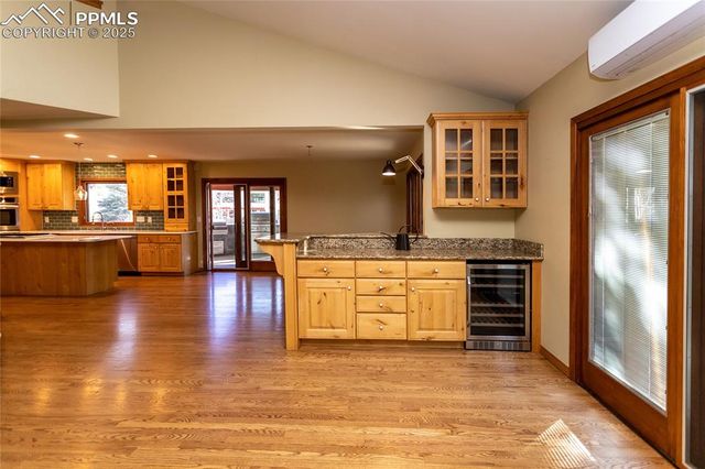 135 Broadmoor Hills Drive, Colorado Springs, CO 80906