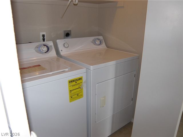 2201 RAMSGATE Drive 321, Henderson, NV 89074