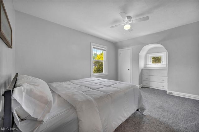 19413 Ridgewood Avenue, Warrensville Heights, OH 44122