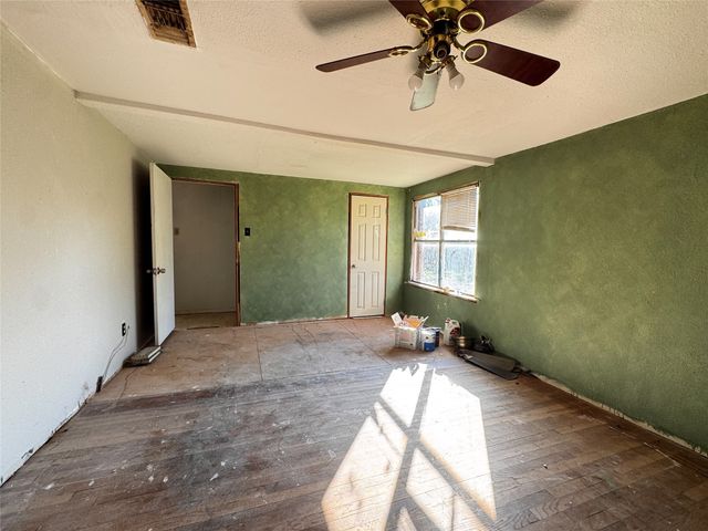 2430 Maple Street, Abilene, TX 79602