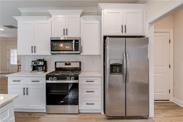 176 Weeping Willow Court, Lexington, NC 27295