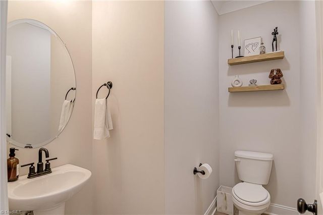 176 Weeping Willow Court, Lexington, NC 27295