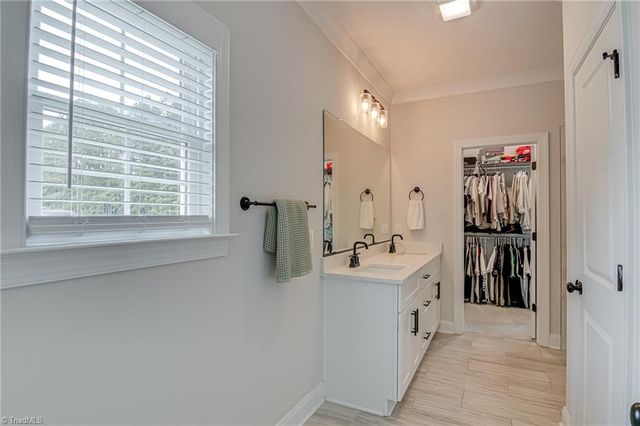 176 Weeping Willow Court, Lexington, NC 27295