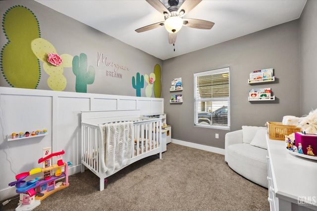 9615 Silver Falls Lane, Bakersfield, CA 93263