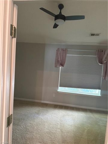 5070 BARTHOLOMEWS Lane, Greensboro, NC 27407