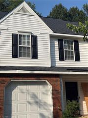 5070 BARTHOLOMEWS Lane, Greensboro, NC 27407