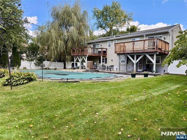 15 Hazel Street, Lincoln Park Borough, NJ 07035