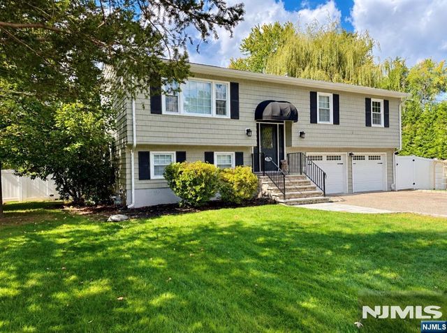 15 Hazel Street, Lincoln Park Borough, NJ 07035