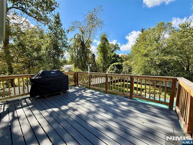 15 Hazel Street, Lincoln Park Borough, NJ 07035