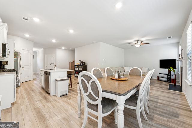 2757 Malton Way, Loganville, GA 30052